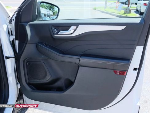 Used 2021 Ford Escape SE AWD/4WD image 30