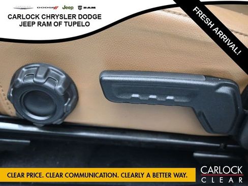 Used 2021 Jeep Wrangler Sahara w/ Cold Weather Group AWD/4WD image 12