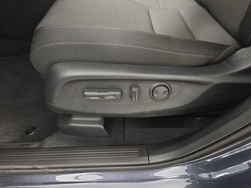 Certified 2026 Honda CR-V EX image 24