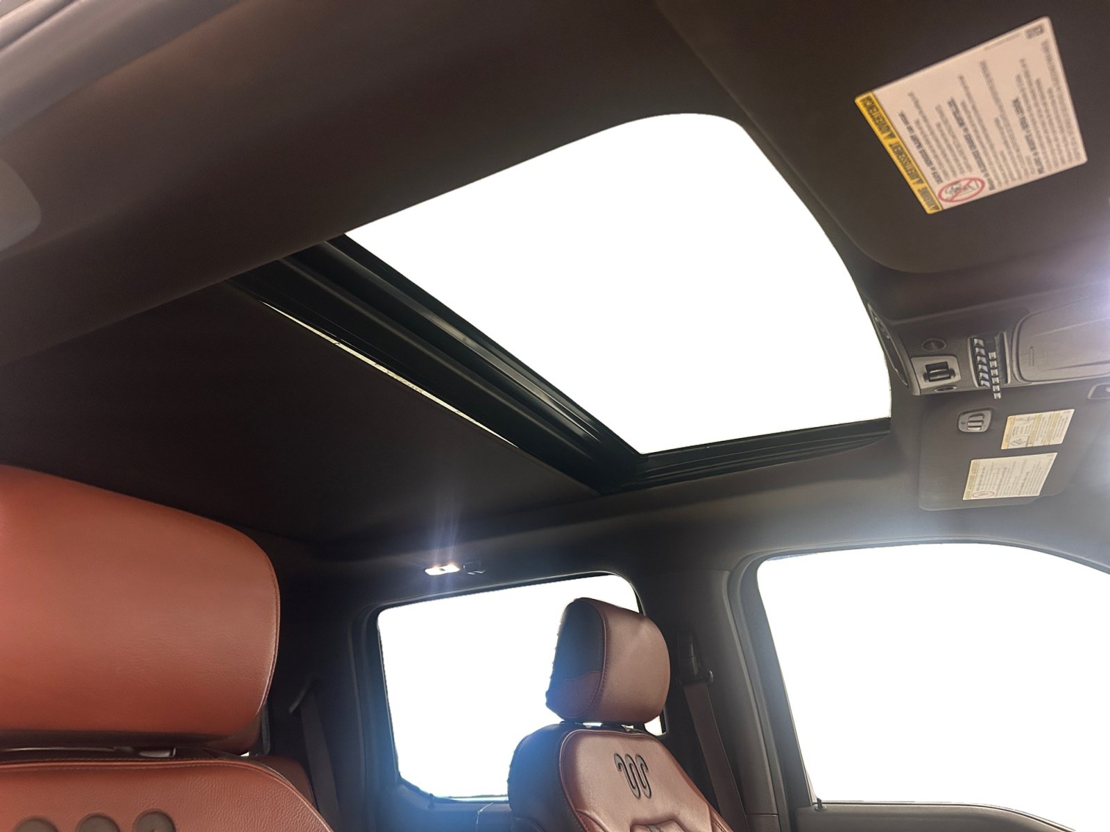 Used 2021 Ford F350 King Ranch w/ King Ranch Ultimate Package AWD/4WD image 23