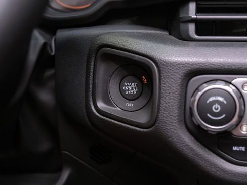 Used 2024 Jeep Wrangler Unlimited Sport image 67