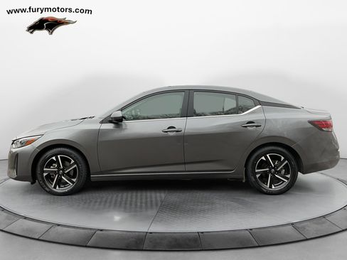 Used 2024 Nissan Sentra SV image 6