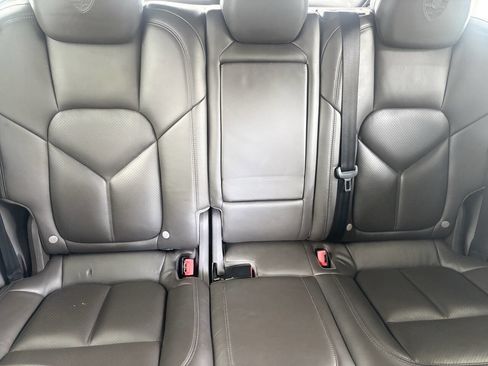 Used 2017 Porsche Cayenne Platinum Edition w/ Premium Package (PJV) image 22