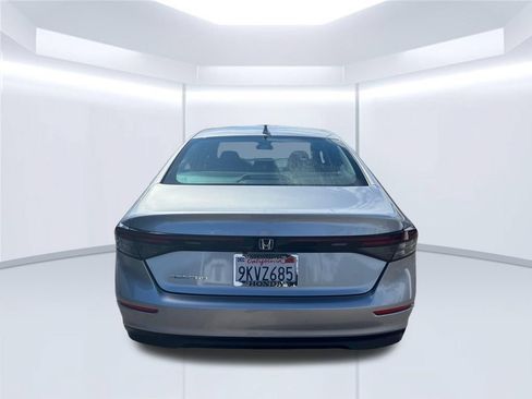Used 2024 Honda Accord EX image 4