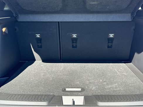 Certified 2024 Chevrolet Trax RS w/ Sunroof Package image 31