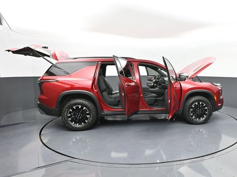 Used 2024 Chevrolet Traverse Z71 w/ LPO, Floor Liner Package image 51