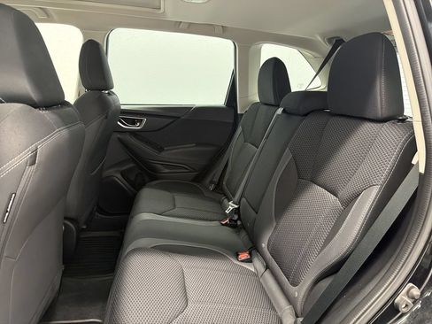 Used 2023 Subaru Forester Premium AWD/4WD image 18