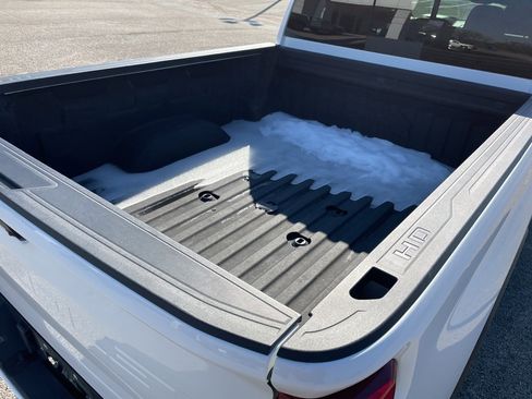 Used 2024 Chevrolet Silverado 2500 High Country w/ High Country Premium Package image 33