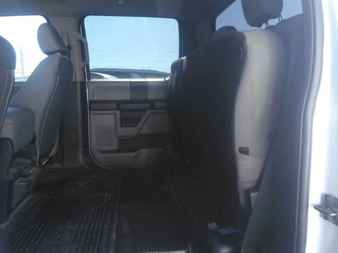 Used 2021 Ford F250 XL w/ Power Equipment Group image 7