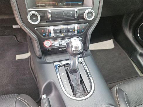 Used 2015 Ford Mustang GT Premium w/ Equipment Group 401A RWD image 20