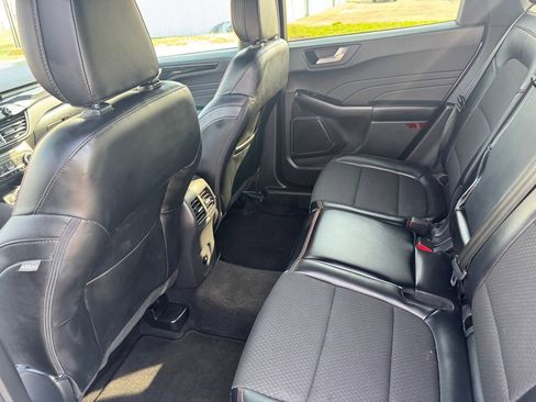 Used 2024 Ford Escape ST-Line image 21