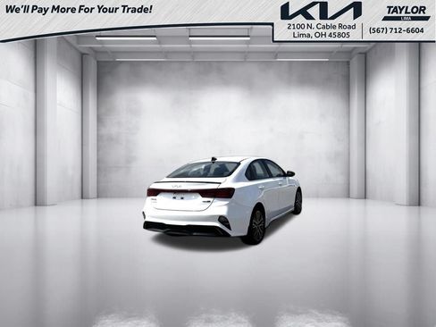 Used 2023 Kia Forte GT-Line FWD image 2