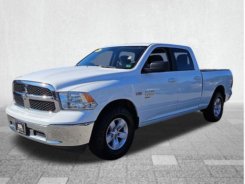 Used 2021 RAM 1500 Classic SLT image 3