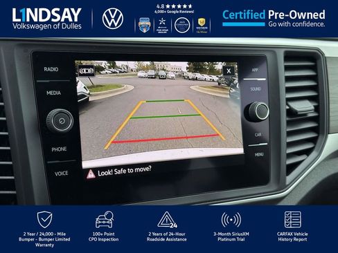 Certified 2021 Volkswagen Atlas SE image 18