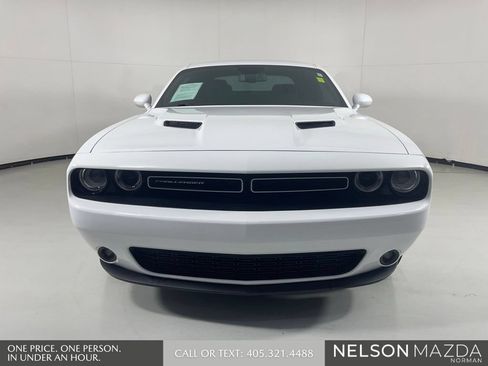 Used 2020 Dodge Challenger SXT w/ Plus Package RWD image 2