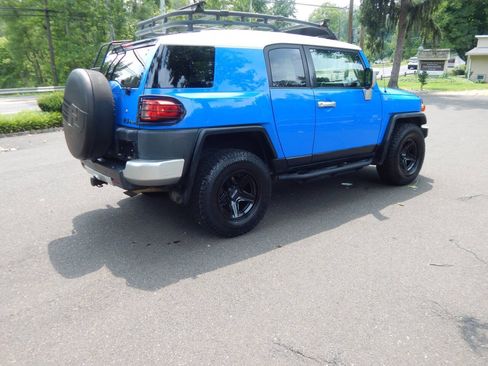 Used 2007 Toyota FJ Cruiser 4WD image 4