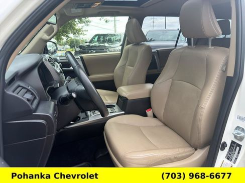 Used 2014 Toyota 4Runner Limited AWD/4WD image 23