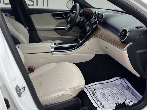 Used 2025 Mercedes-Benz C 300 4MATIC Sedan image 10