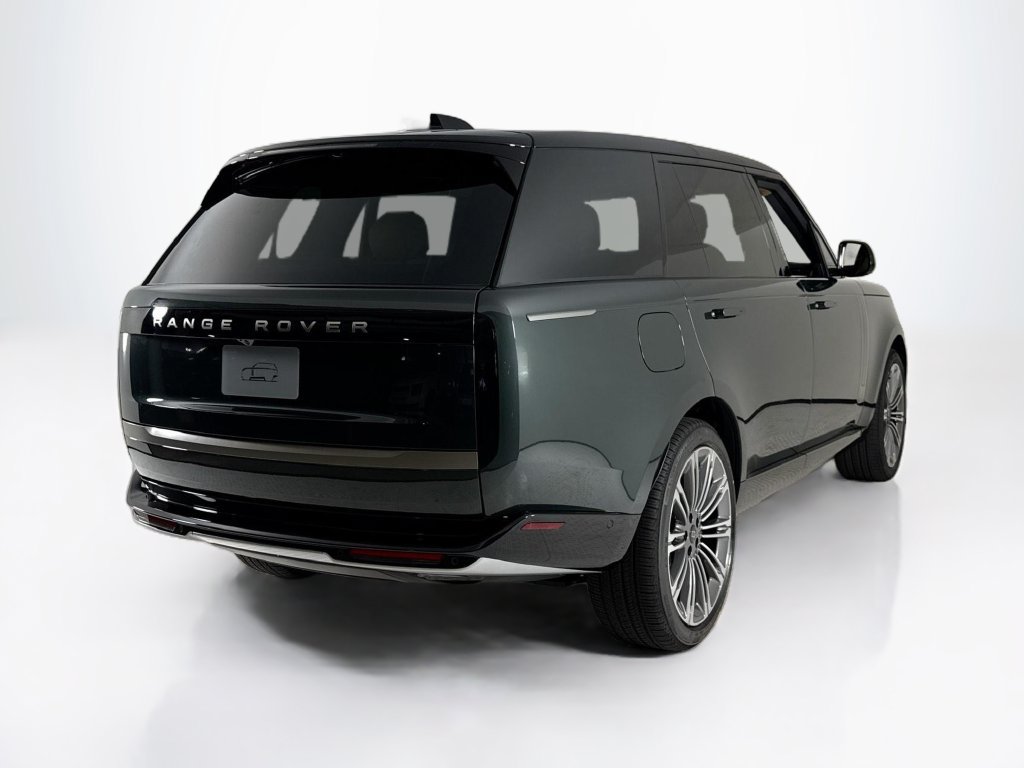 New 2027 Land Rover Range Rover Long Wheelbase SE AWD/4WD image 5