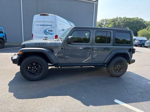 Used 2020 Jeep Wrangler Unlimited Sport AWD/4WD image 4