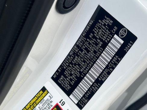 Used 2026 Toyota Camry LE image 29