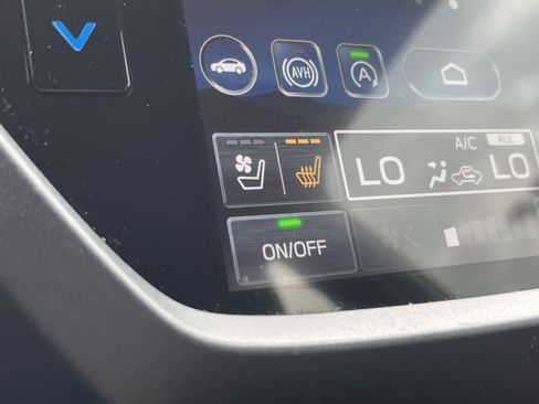 Used 2025 Subaru Forester Touring AWD/4WD image 5