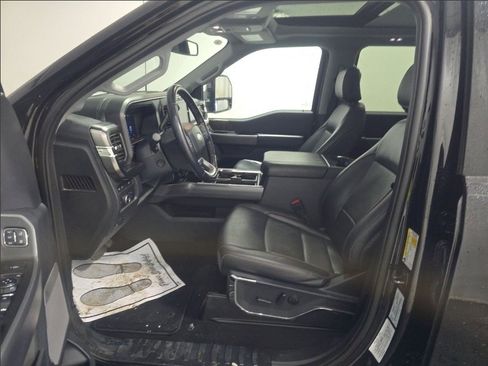 Used 2024 Ford F350 Lariat image 5