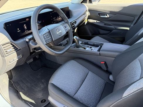 New 2026 Nissan Sentra SV w/ SV Convenience Package image 18