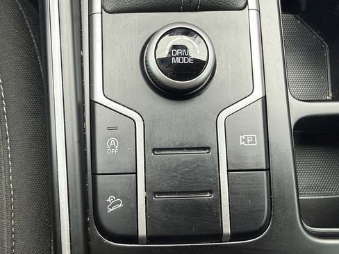 Used 2022 Kia Sorento LX image 27