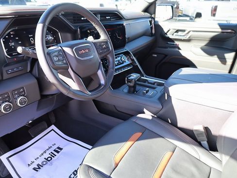 Used 2025 GMC Sierra 1500 AT4 w/ Technology Package image 12