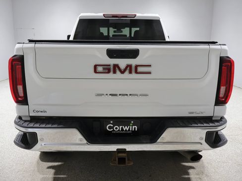 Used 2022 GMC Sierra 2500 SLT w/ SLT Premium Package AWD/4WD image 3