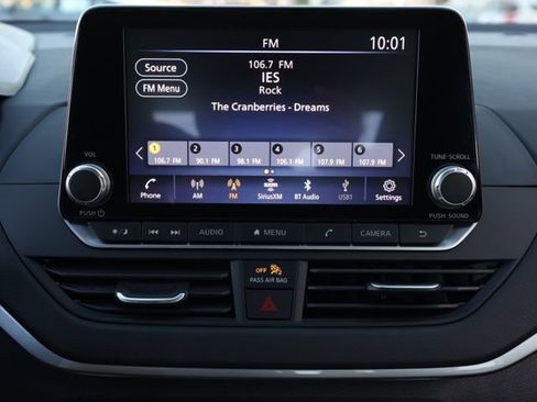 New 2025 Nissan Altima 2.5 S image 28