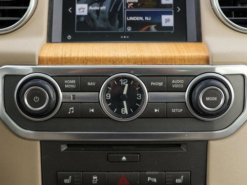 Used 2016 Land Rover LR4 HSE LUX image 51