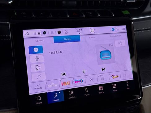 New 2025 Jeep Grand Cherokee Limited image 34