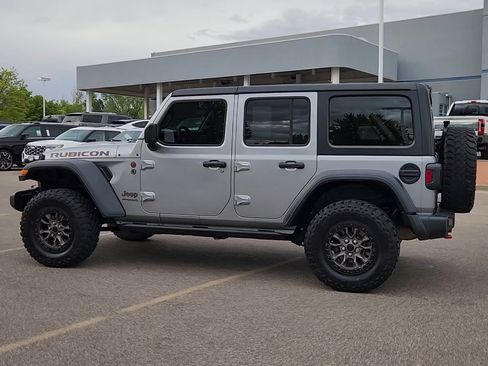 Used 2019 Jeep Wrangler Unlimited Rubicon w/ Cold Weather Group AWD/4WD image 22
