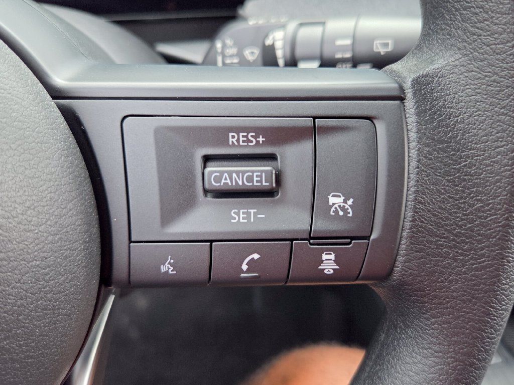 New 2027 Nissan Kicks S FWD image 25