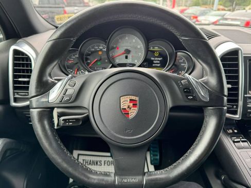 Used 2012 Porsche Cayenne S AWD/4WD image 22