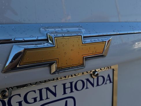 Used 2017 Chevrolet Equinox LS image 16