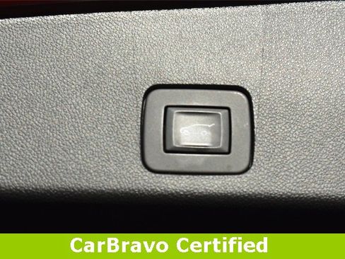 Certified 2022 Buick Encore GX Essence w/ Advanced Technology Package image 18