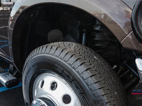 Used 2018 RAM 3500 Laramie Longhorn w/ Longhorn Southfork Package image 10