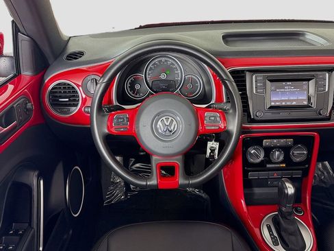 Used 2019 Volkswagen Beetle 2.0T S image 23