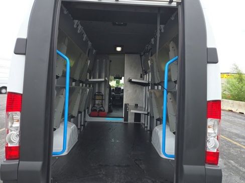 Used 2024 RAM ProMaster 3500 w/ Delivery Van Package image 5