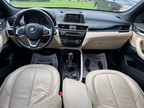 Used 2018 BMW X1 sDrive28i FWD image 16