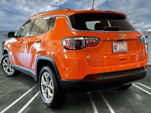 New 2026 Jeep Compass Latitude image 2