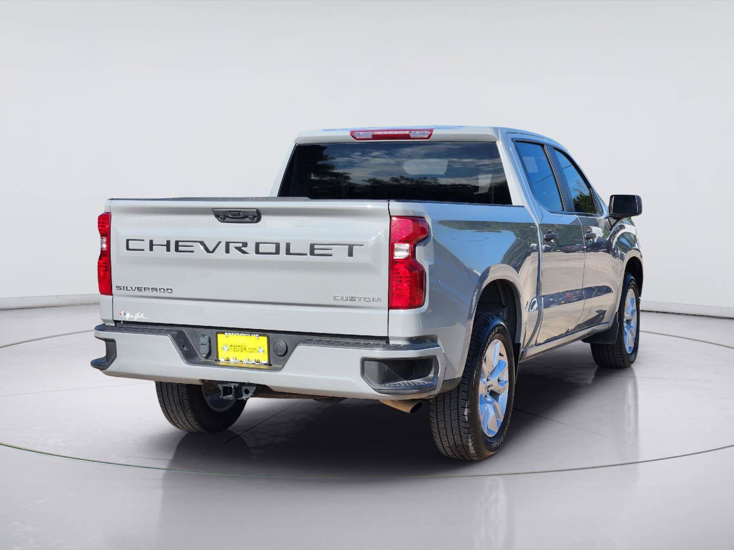 Used 2024 Chevrolet Silverado 1500 Custom RWD image 5