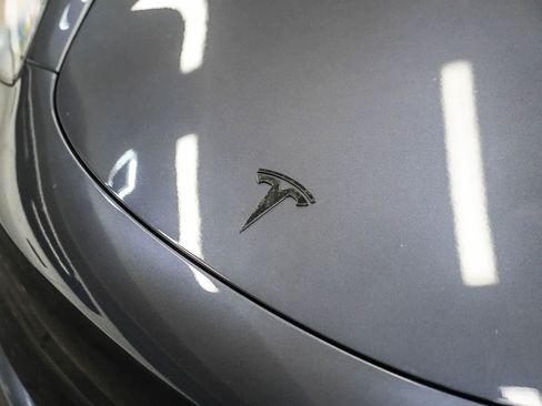 Used 2020 Tesla Model 3 RWD image 3