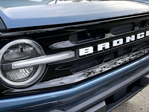 Used 2023 Ford Bronco Outer Banks image 29