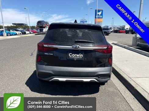 Used 2021 Kia Seltos LX AWD/4WD image 8