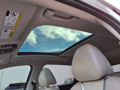 Used 2024 Hyundai Tucson Limited image 22