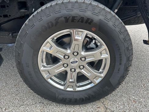 Used 2023 Ford F150 Lariat w/ Trailer Tow Package AWD/4WD image 10